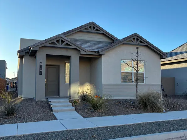 6121 Strand Loop SE, Albuquerque, NM 87106
