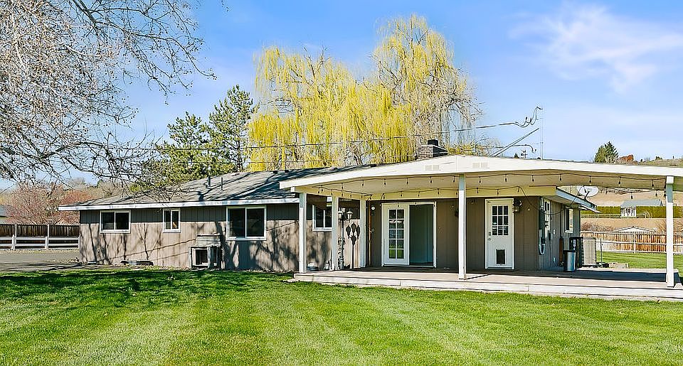 1st image of 12106 Wide Hollow Rd