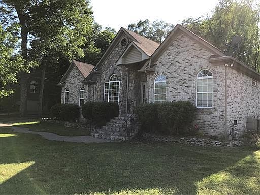2nd image of 866 Dortch Ln
