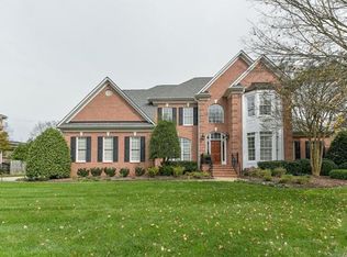 1706 Dove Cottage Dr, Charlotte, NC 28226