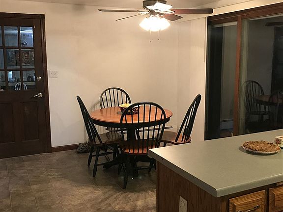 3rd image of 1294 Ponderosa Ave