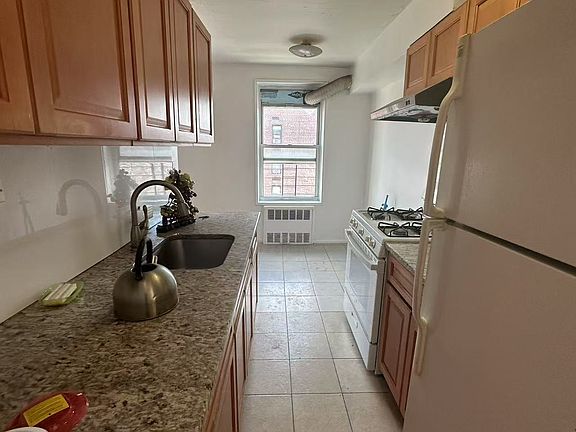 5th image of 143-55 41st Ave Floor 6