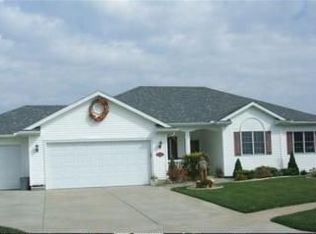 58094 Jefferson Ridge Dr, Goshen, IN 46528