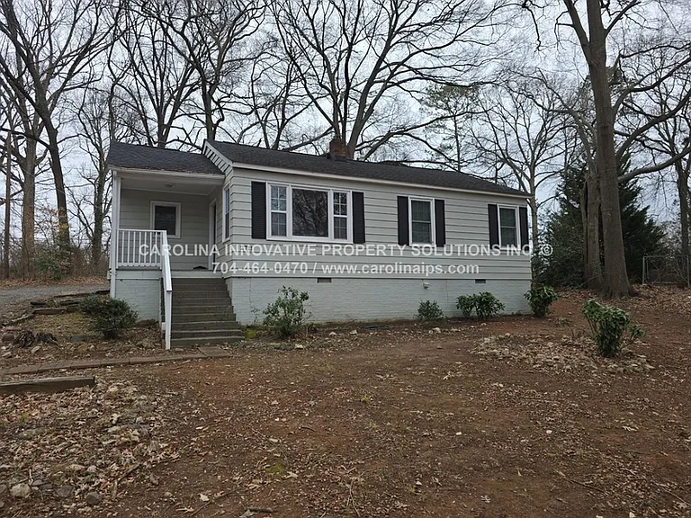 2711 Beech Nut Rd — Photo 1