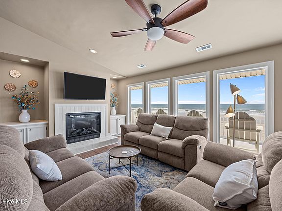 4th image of 1420 S Shore Drive