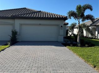 19625 Hinkley Dr, Estero, FL 33928