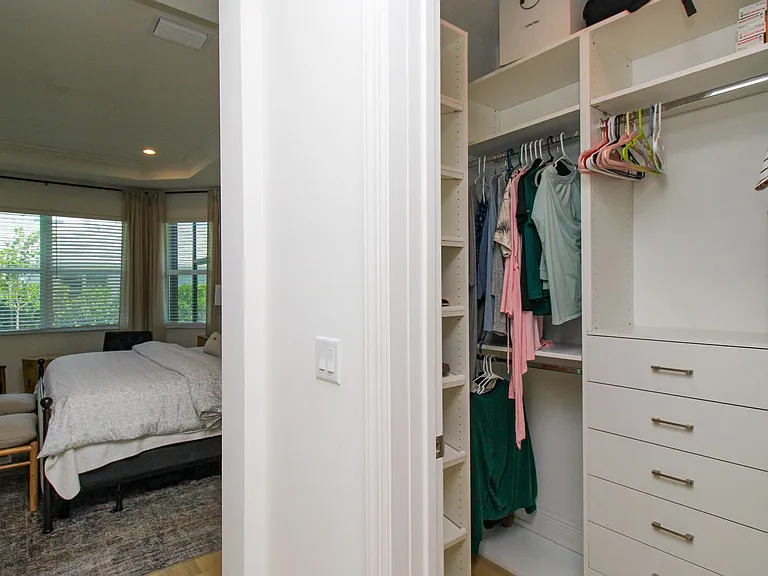 9241 Cayman Dr — Photo 37
