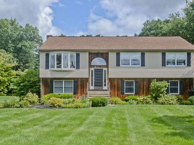 6 Pine Hill Rd, Easthampton, MA, 01027