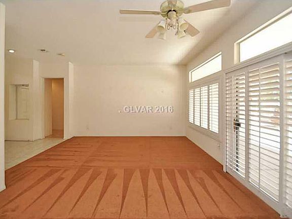 4th image of 10501 Longwood Dr