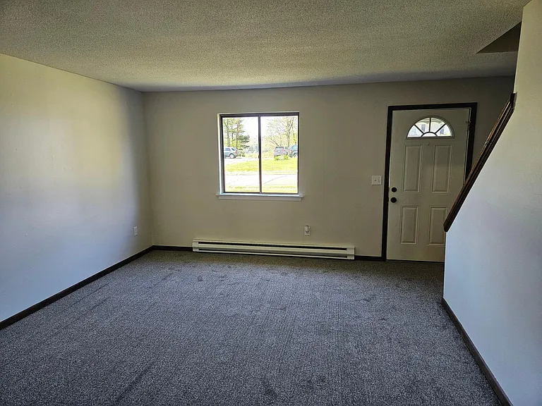 123 Rhoda Ln #125 — Photo 5