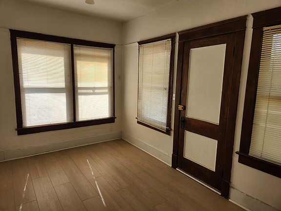 4th image of 222 Vassar Dr SE
