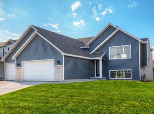 405 SE 15th St, Grimes, IA 50111