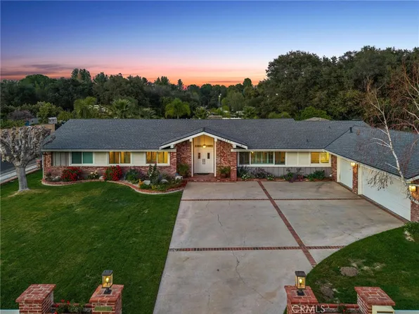 15949 Live Oak Springs Canyon Rd, Santa Clarita, CA 91387