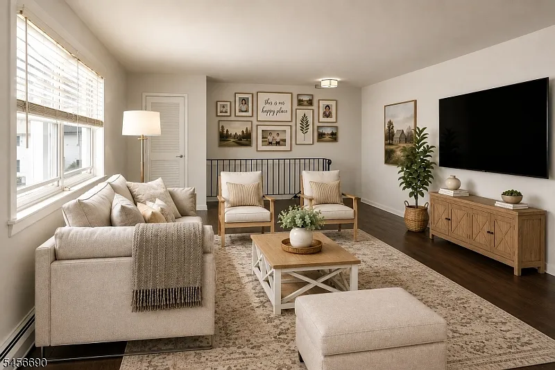 2 bed, 1.0 bath, 922 sqft, $2,775 — Photo 3