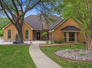 2410 Lone Oak Trl, Garland, TX 75044