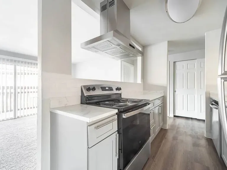 Lantera Apartments — Photo 5
