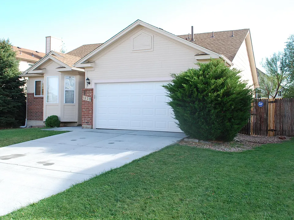 1223 Gumwood Dr