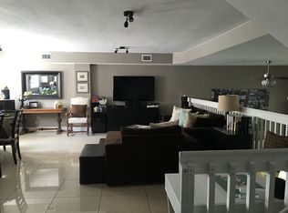 1664 Hayes St, Hollywood, FL 33020