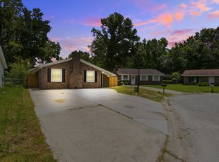 50 Elmwood Pl, Goose Creek, SC 29445