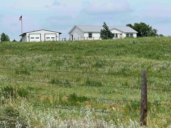 14401 N SANDHILL ROAD, North Platte, NE 69101