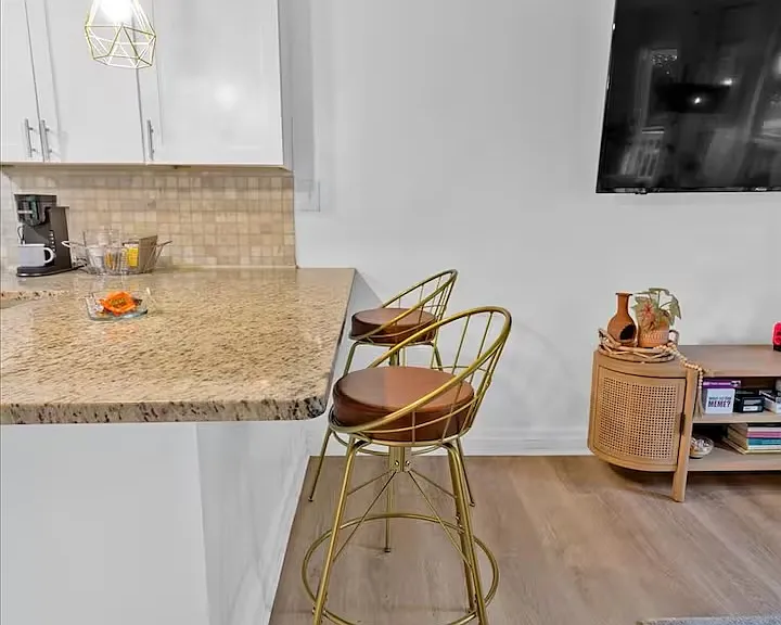 1239 Elizabeth Ave SW — Photo 6