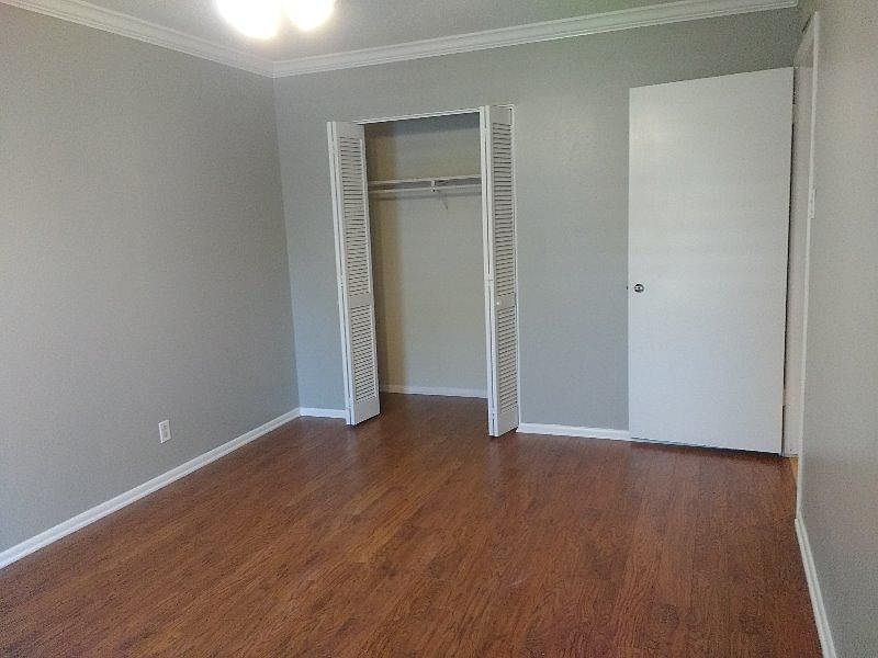 bedroom2