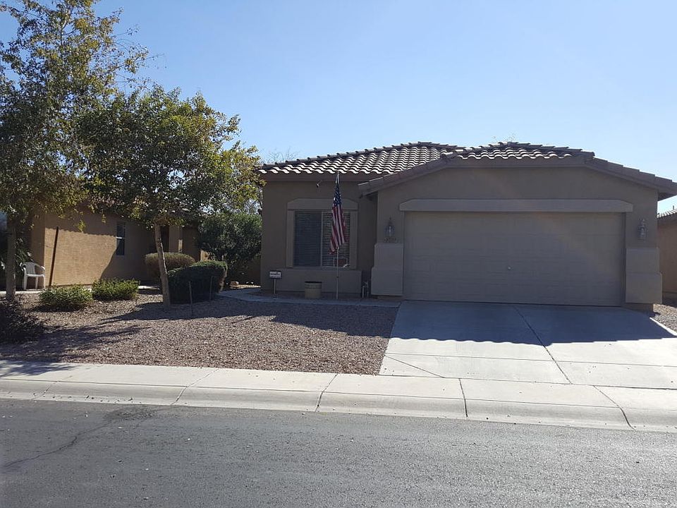 1st image of 43781 W Elm Dr
