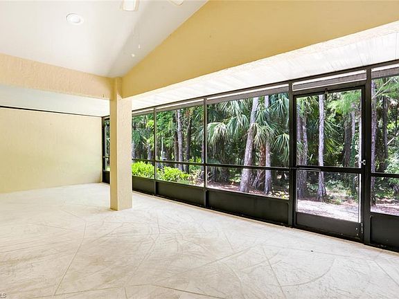 5th image of 12730 Glen Hollow Dr