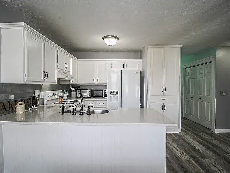 408 Ty Cobb Cv — Photo 9