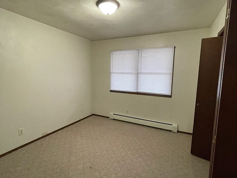 829 N Cherry St — Photo 9