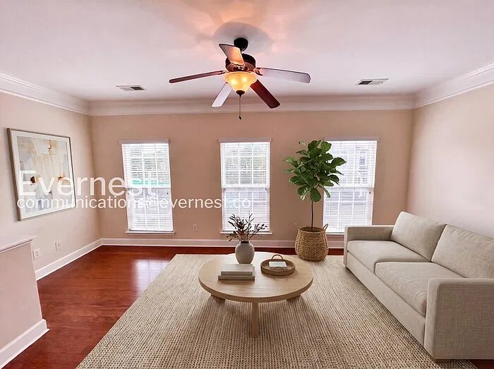 2 bed, 2.5 bath, 1646 sqft, $2,255 — Photo 2