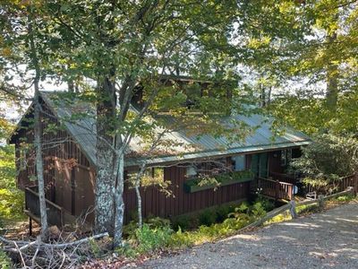 756 Rhododendron Rd, Hillsville, VA, 24343