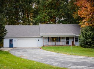 3691 S Timber Trl, Suamico, WI 54173