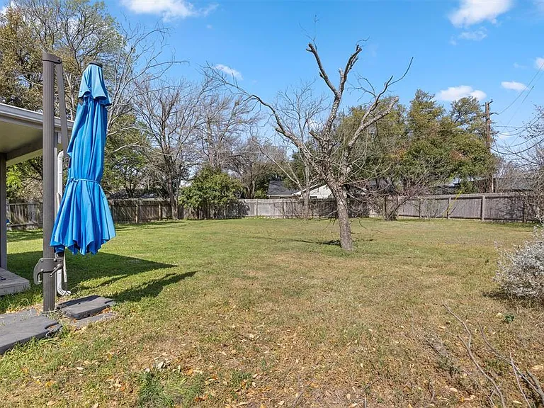 3610 Lovage Dr — Photo 15