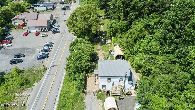 5th image of 3546 State Highway 5