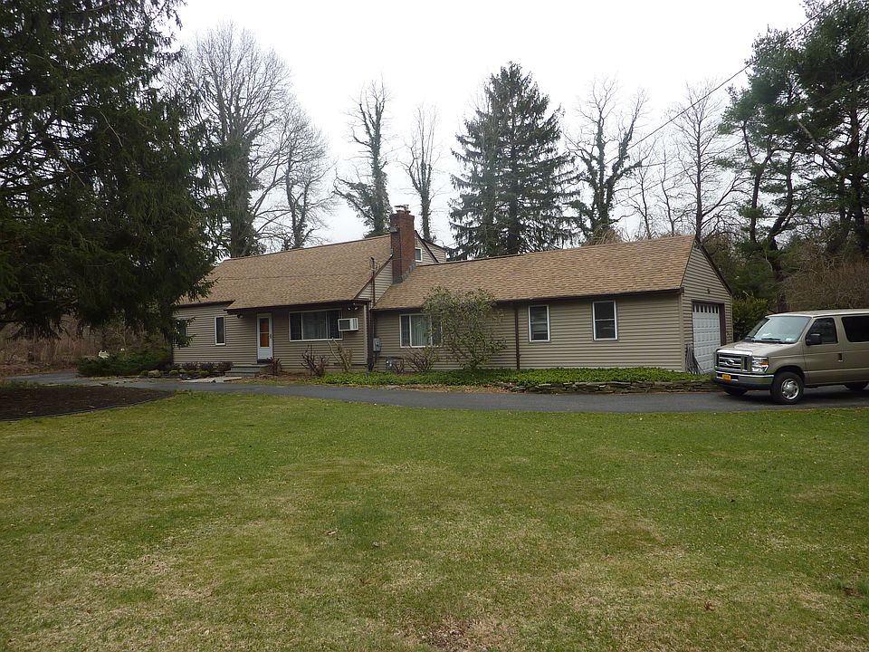 1st image of 14 Judith Dr