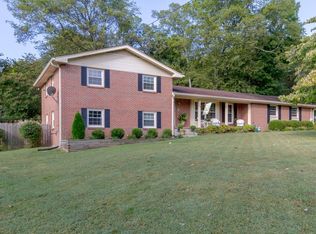 162 Berrywood Dr, Hendersonville, TN 37075