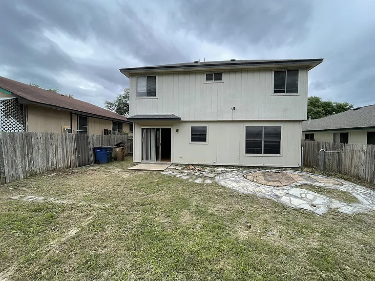9236 Vigen Cir — Photo 6