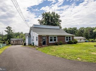 687 Allentown Rd, Sellersville, PA 18960