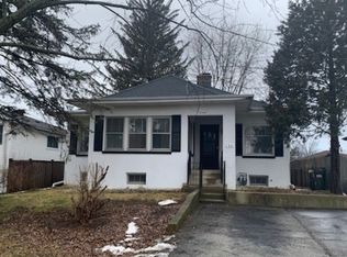 156 N Walnut Ave, Wood Dale, IL 60191