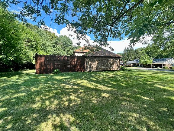 5th image of 1232 W Lincoln Dr
