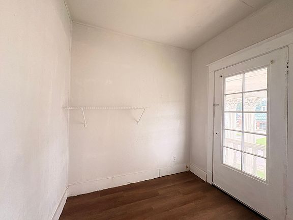 3rd image of 311 N Center Ave