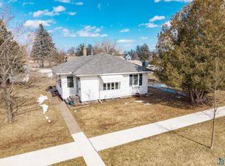 2715 E 6th St, Superior, WI 54880