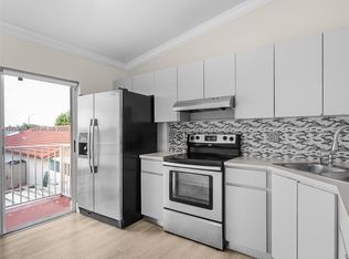 3375 W 76th St #211, Hialeah, FL 33016