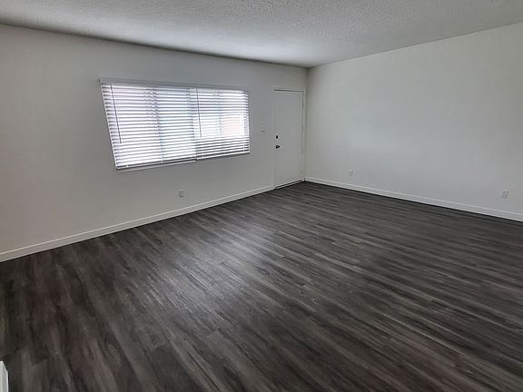 4th image of 611 S Fir Ave APT 5