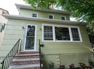 2 Park Dr S, West Orange, NJ