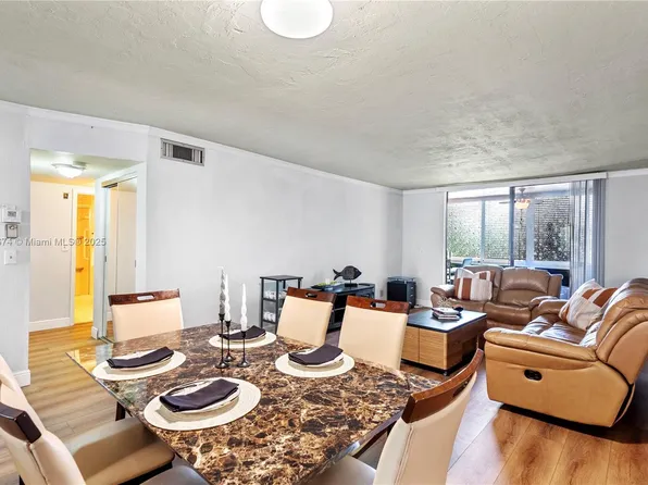 2851 Somerset Dr APT 415, Lauderdale Lakes, FL 33311