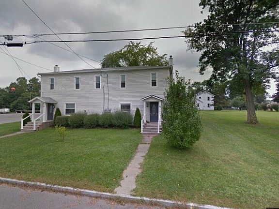 2nd image of 90 Mason St