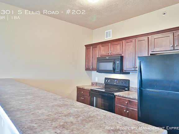 2301 Ellis 202A_04102020