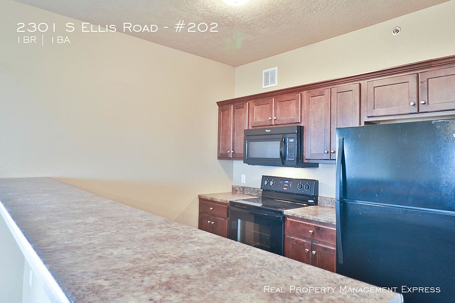 2301 Ellis 202A_04102020